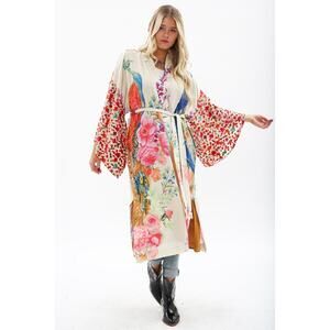 Aratta Peacock Fantasy Kimono